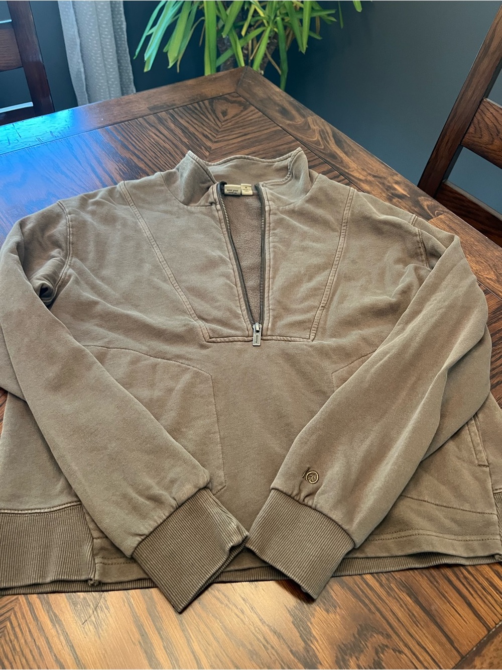 tentree Women's Sweatshirt M olive green Pullover 1/4 Zip  Organic Cotton # 758